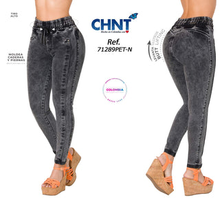 Jeans Levantacola Skinny CHNT 71289PET-N - Negro