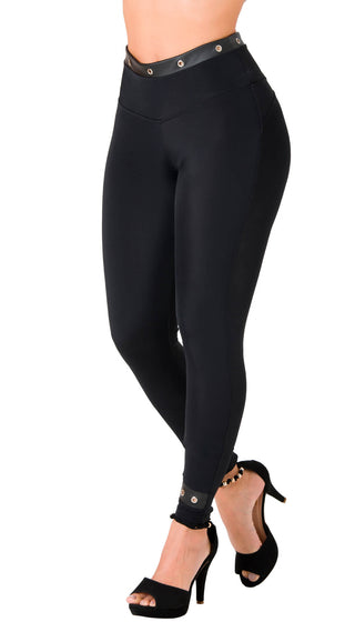 Leggings Levanta Cola CHNT 7L820BPCT-N - Negro