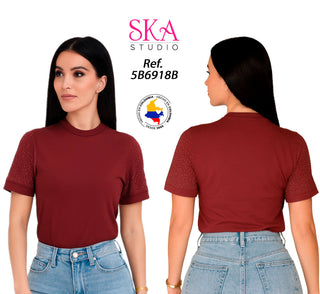 Blusa Con Brillos en las Mangas 5B6918B - Vinotinto